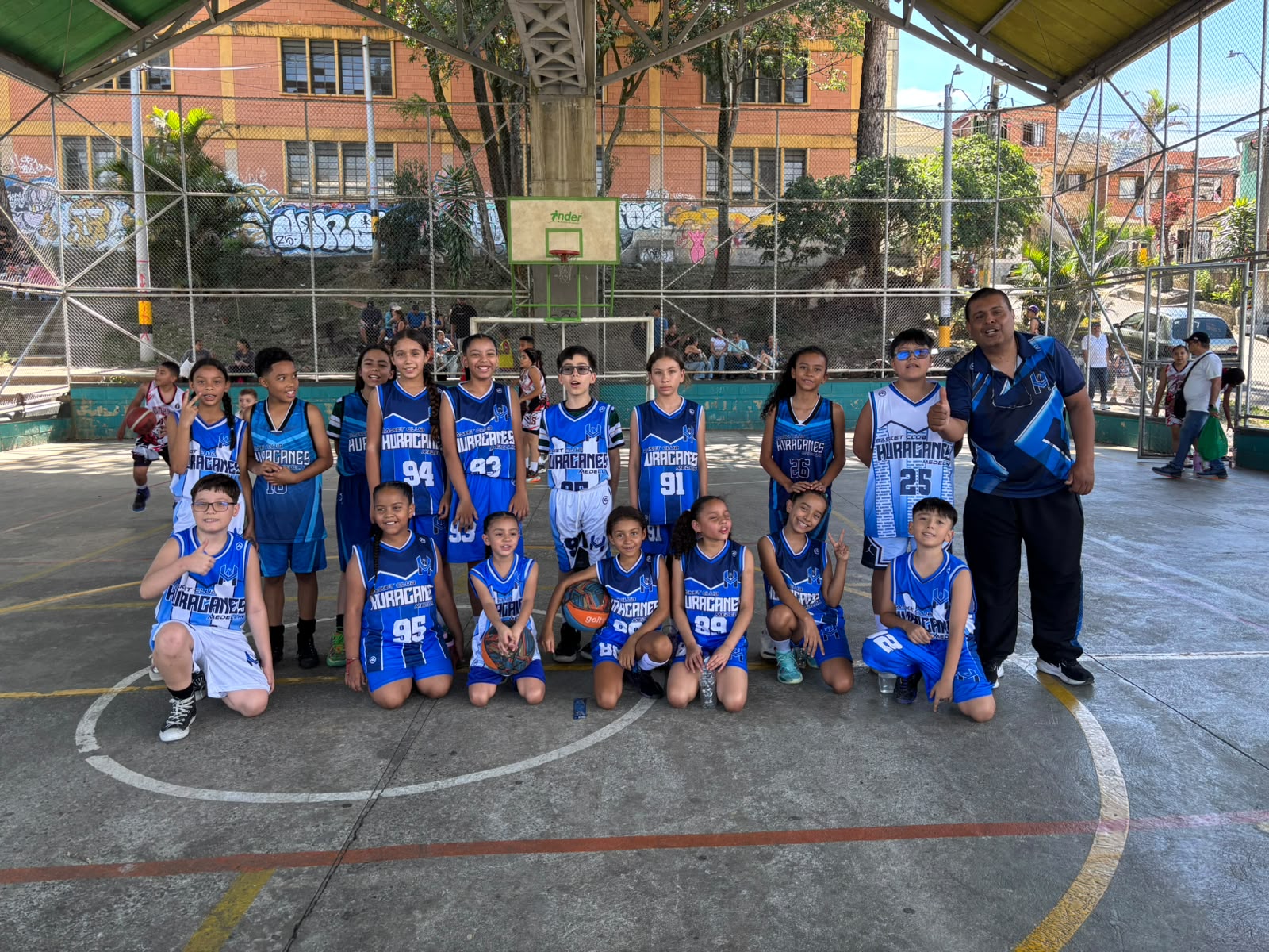 FESTIVAL DE BALONCESTO CLUB ROOSTERS